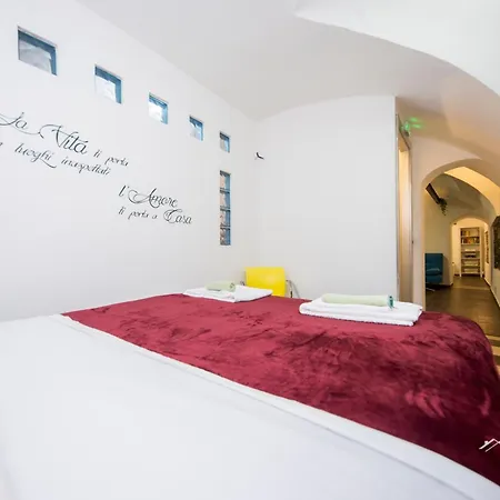 Ferry 1M Family, Free Wifi & Netflix Ac, By Tilo Apartment Genoa Exterior photo
